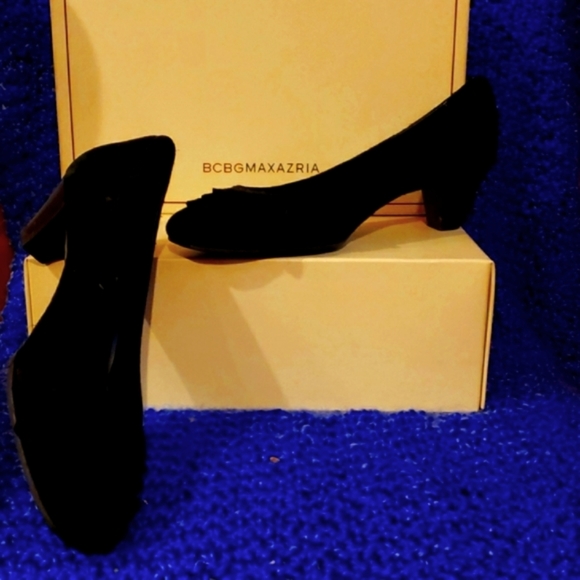 BCBGMaxAzria Shoes - BCBG Black Suede Pumps